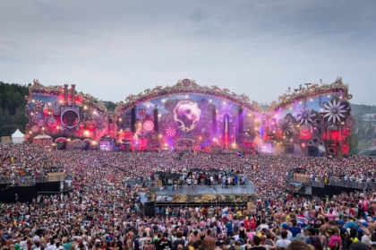 Doua tinere, moarte la festivalul Tomorrowland Doua tinere, moarte la festivalul Tomorrowland