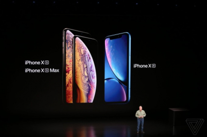 Lansare iPhone 2018. Primele imagini cu iPhone Xs, iPhone Xs Max si iPhone Xr. Cat vor costa - VIDEO Lansare iPhone 2018. Primele imagini cu iPhone Xs, iPhone Xs Max si iPhone Xr. Cat vor costa - VIDEO