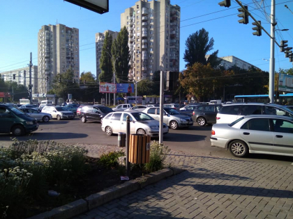Soferii care pornesc la drum trebuie sa stie asta. Strazile din capitala pe care trebuie sa le eviti in aceasta dimineata daca nu vrei sa stai prins in trafic - GALERIE FOTO Soferii care pornesc la drum trebuie sa stie asta. Strazile din capitala pe care trebuie sa le eviti in aceasta dimineata daca nu vrei sa stai prins in trafic - GALERIE FOTO