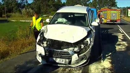 O fetita de 3 ani din Spania a murit intr-un accident produs de mama ei, lovita de tableta pe care se uita - VIDEO O fetita de 3 ani din Spania a murit intr-un accident produs de mama ei, lovita de tableta pe care se uita - VIDEO
