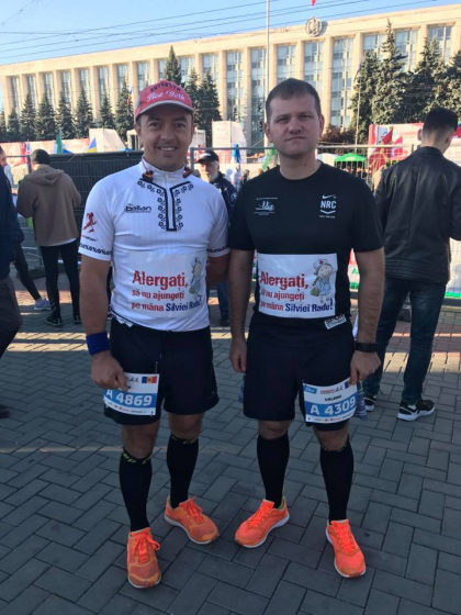 "Alergati, sa nu ajungeti pe mana Silviei Radu" - mesajul cu care a venit Valeriu Munteanu la Maratonul International din PMAN - FOTO