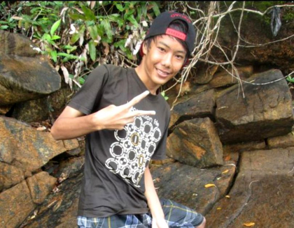 Ultimul gest inainte de moarte al unui controlor de trafic aerian din Indonezia, in timpul cutremurului. Autoritatile il vor numi erou national Ultimul gest inainte de moarte al unui controlor de trafic aerian din Indonezia, in timpul cutremurului. Autoritatile il vor numi erou national