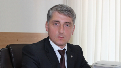 Procurorul General refuza sa fie audiat in Parlament in dosarul furtului miliardului. Eduard Harunjen i-a trimis o scrisoare lui Andrian Candu. Care este motivul - DOC/VIDEO