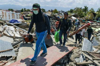 Morga din orasul indonezian Palu este plina pana la refuz. Cateva localitati sunt inca rupte de lume - FOTO Morga din orasul indonezian Palu este plina pana la refuz. Cateva localitati sunt inca rupte de lume - FOTO