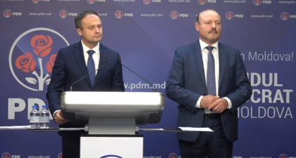 Candu sustine ca audierile pe marginea furtului miliardului vor avea loc in Parlament: "- Dl Harunjen v-a spus ca nu vine, pe cine totusi veti audia?". Subiectele discutate de majoritatea parlamentara la sediul PD Candu sustine ca audierile pe marginea furtului miliardului vor avea loc in Parlament: "- Dl Harunjen v-a spus ca nu vine, pe cine totusi veti audia?". Subiectele discutate de majoritatea parlamentara la sediul PD