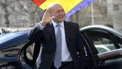 Ce pensie are Traian Basescu, dupa ce a fost comandant de nava, primar si de doua ori presedinte al Romaniei Ce pensie are Traian Basescu, dupa ce a fost comandant de nava, primar si de doua ori presedinte al Romaniei