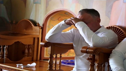 Presedintele Dodon nu va mai putea sa se roage pentru Moldova, pe muntele Athos. Enoriasii Bisericii Ortodoxe Ruse nu vor mai putea sa mearga acolo, dupa ruptura cu Patriarhul de la Constantinopol Presedintele Dodon nu va mai putea sa se roage pentru Moldova, pe muntele Athos. Enoriasii Bisericii Ortodoxe Ruse nu vor mai putea sa mearga acolo, dupa ruptura cu Patriarhul de la Constantinopol