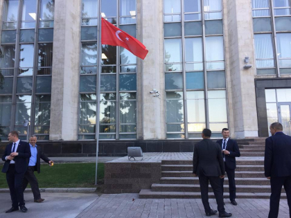 Presedintele turc, asteptat la Guvern. Pavel Filip urmeaza sa se intalneasca cu Recep Erdogan - FOTO