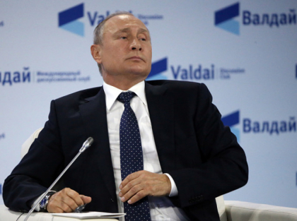 Singura intrebare care l-a facut pe Putin nervos: "Imi doresc sa schimbam subiectul" Singura intrebare care l-a facut pe Putin nervos: "Imi doresc sa schimbam subiectul"