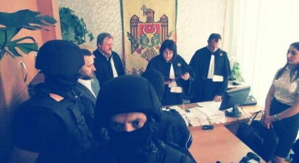 Numele magistratilor de la Judecatoria Chisinau si Curtea de Apel vizati in dosarele de coruptie. Unul dintre ei l-a condamnat pe Filat si l-a achitat pe Perju, politistul invinuit de moartea lui Valeriu Boboc - ZdG Numele magistratilor de la Judecatoria Chisinau si Curtea de Apel vizati in dosarele de coruptie. Unul dintre ei l-a condamnat pe Filat si l-a achitat pe Perju, politistul invinuit de moartea lui Valeriu Boboc - ZdG