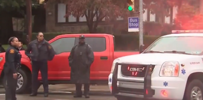 Atac armat la o sinagoga din SUA, soldat cu 8 morti. Ce ar fi strigat atacatorul - VIDEO