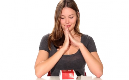 Reactia a trei barbati din SUA care mananca pentru prima data de la McDonald\'s. "Ma simt murdara". VIDEO Reactia a trei barbati din SUA care mananca pentru prima data de la McDonald\'s. "Ma simt murdara". VIDEO