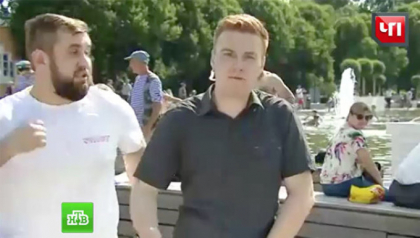 Reporterul rus pocnit cu pumnul in fata in timp ce transmitea LIVE s-a sinucis. Ultimul mesaj - VIDEO