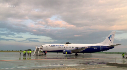 Panica la bordul unei aeronave care a decolat din Cluj-Napoca. A fost efectuata o aterizare de urgenta in Bratislava
