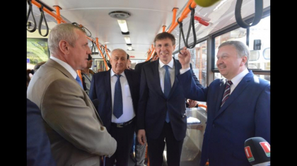 Dorin Chirtoaca, catre Pavel Filip: "Inteleg ca v-a luat valul electoral, dar minciuna oricum are picioare scurte." Ce spune fostul primar despre proiectul anuntat de prim-ministru: asamblarea autobuzelor electrice - FOTO