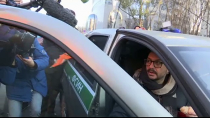 Acuzatii grave aduse unui regizor celebru. Spectacolele sale criticau clasa politica Acuzatii grave aduse unui regizor celebru. Spectacolele sale criticau clasa politica