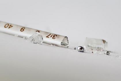 Termometrele cu mercur, dar si alte obiecte care contin acest metal toxic vor fi interzise la noi in tara. Ce spun autoritatile Termometrele cu mercur, dar si alte obiecte care contin acest metal toxic vor fi interzise la noi in tara. Ce spun autoritatile