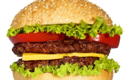 "M-am gandit ca poate avea parfum pe mana". Descoperirea neasteptata intr-un burger McDonald\'s "M-am gandit ca poate avea parfum pe mana". Descoperirea neasteptata intr-un burger McDonald\'s
