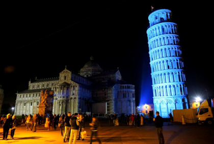Turnul din Pisa nu mai e la fel de inclinat. Vezi de ce