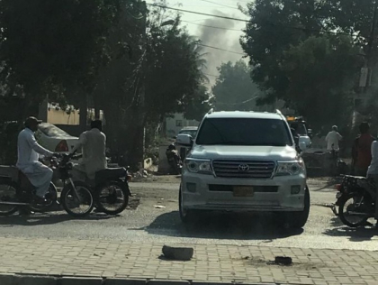 Atac armat asupra consulatului Chinei din Karachi. Sunt cel putin 2 morti