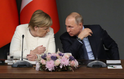 Vladimir Putin si Angela Merkel au discutat despre conflictul din Marea Neagra. Ce i-a cerut liderul rus Vladimir Putin si Angela Merkel au discutat despre conflictul din Marea Neagra. Ce i-a cerut liderul rus