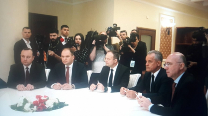 LIVE TEXT. Igor Dodon, la masa cu Vlad Plahotniuc si Zinaida Greceanii. Despre ce au discutat. Declaratiile facute de cei trei dupa sedinta de la Resedinta de Stat LIVE TEXT. Igor Dodon, la masa cu Vlad Plahotniuc si Zinaida Greceanii. Despre ce au discutat. Declaratiile facute de cei trei dupa sedinta de la Resedinta de Stat