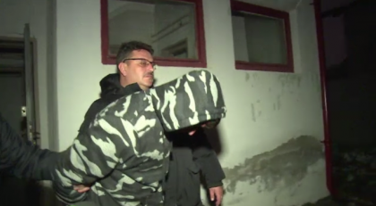 O tanara din Romania a fost batuta violent de iubitul de 36 de ani, dupa ce a incheiat relatia. Cum a atacat-o O tanara din Romania a fost batuta violent de iubitul de 36 de ani, dupa ce a incheiat relatia. Cum a atacat-o