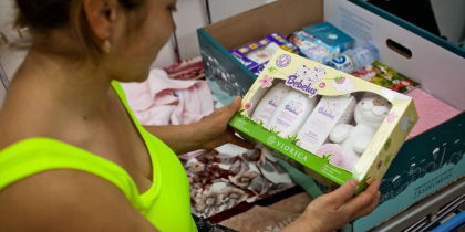 Cutiile statului pentru nou nascuti, afacerea partenerilor Fundatiei " Edelweiss" - ZdG.md