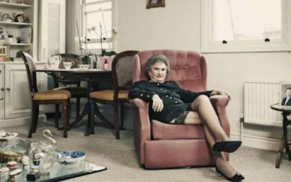 E cea mai batrana persoana din lume care practica aceasta meserie. Ce face Sheila pentru 300 de euro pe ora. VIDEO