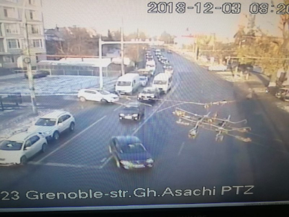 Ambuteiaje pe strazile din capitala. Cum se circula in aceste momente in Chisinau Ambuteiaje pe strazile din capitala. Cum se circula in aceste momente in Chisinau
