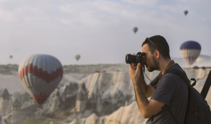 Salariul generos oferit de o familie unui fotograf pentru a le surprinde momentele din vacante