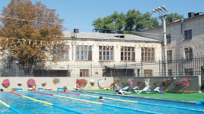Un paznic de la complexul sportiv Locomotiv din capitala, gasit fara suflare. Ce spune politia