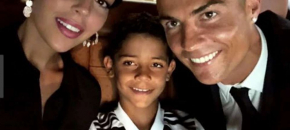 Ce cadou i-a facut Ronaldo fiului sau, de ziua lui. Pustiul a implinit 8 ani - FOTO