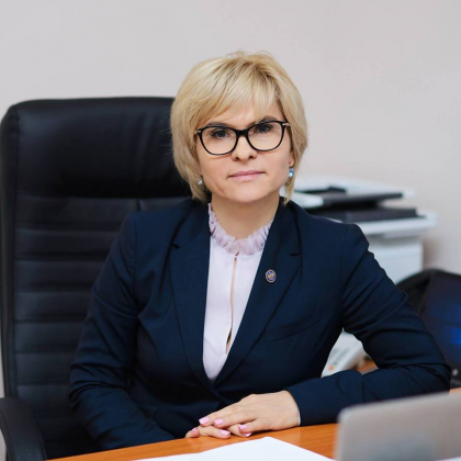 Compania Nationala de Asigurari in Medicina are un nou director. Fosta vicepresedinta a Curtii de Conturi, Tamara Andrusca, a fost numita sefa la CNAM Compania Nationala de Asigurari in Medicina are un nou director. Fosta vicepresedinta a Curtii de Conturi, Tamara Andrusca, a fost numita sefa la CNAM