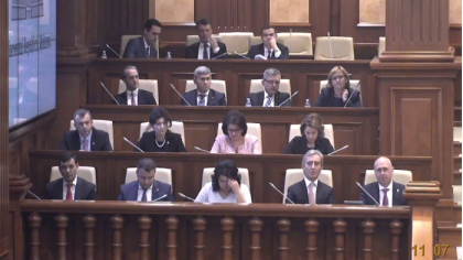 PSRM, PL, PLDM si PCRM au parasit sedinta Parlamentului si i-au lasat pe cei din majoritatea parlamentara sa asculte raportul guvernului: "Nu participam la acest show", "Suntem tristi si noi si tot poporul moldav" PSRM, PL, PLDM si PCRM au parasit sedinta Parlamentului si i-au lasat pe cei din majoritatea parlamentara sa asculte raportul guvernului: "Nu participam la acest show", "Suntem tristi si noi si tot poporul moldav"