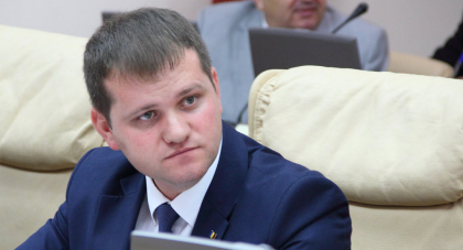 Reactia lui Munteanu, dupa ce PL a anuntat ca merge la alegeri impreuna cu blocul ACUM Reactia lui Munteanu, dupa ce PL a anuntat ca merge la alegeri impreuna cu blocul ACUM