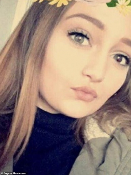 O adolescenta s-a sinucis in acelasi loc in care tatal ei si-a luat viata