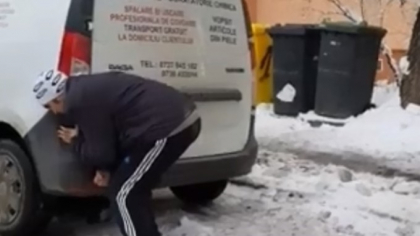 Imagini socante in Timisoara: tineri sub influenta drogului "zombie" - VIDEO Imagini socante in Timisoara: tineri sub influenta drogului "zombie" - VIDEO