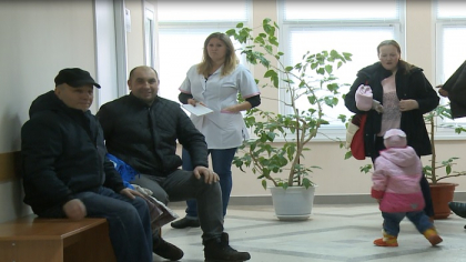 Frigul si temperaturile scazute i-au trimis pe zeci de oameni la centrele medicale. Numarul pacientilor cu viroze a crescut - VIDEO Frigul si temperaturile scazute i-au trimis pe zeci de oameni la centrele medicale. Numarul pacientilor cu viroze a crescut - VIDEO