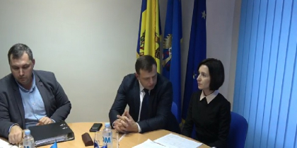 Blocul ACUM a depus actele la sediul CEC pentru a se inregistra in calitate de concurent electoral la parlamentarele din 2019. Sandu si Nastase - primii pe lista ACUM