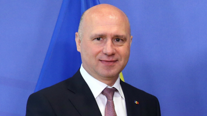 Premierul Pavel Filip e primul candidat, inregistrat oficial, pe circumscriptia Straseni. Contracandidatii sai asteapta decizia CECC