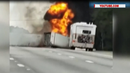 Accident in lant pe o autostrada din Florida soldat cu 7 morti si mai multi raniti