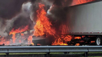 5 copii au murit in drum spre Disney Land, intr-un accident urmat de un incendiu violent