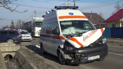 Reactia unui sofer de camion-scoala cand a auzit o ambulanta. Era chiar la examen - FOTO