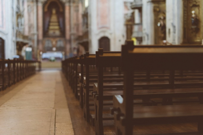 Un roman beat a intrat intr-o biserica din Italia de Boboteaza si a strigat: " Allah Akbar"