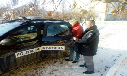 O tanara moldoveanca a fost retinuta in timp ce incerca sa iasa din Romania: era cautata de Interpol pentru spionaj informatic in Belarus O tanara moldoveanca a fost retinuta in timp ce incerca sa iasa din Romania: era cautata de Interpol pentru spionaj informatic in Belarus