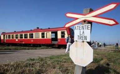 O femeie, lovita mortal de un tren, in apropiere de Falesti. Cum s-a produs tragedia O femeie, lovita mortal de un tren, in apropiere de Falesti. Cum s-a produs tragedia