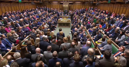 Infrangere istorica pentru Theresa May. Parlamentul britanic a respins acordul privind BREXIT