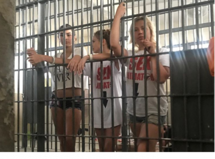 Un manechin arestat pentru prostitutie in Rusia lanseaza acuzatii la adresa lui Putin Un manechin arestat pentru prostitutie in Rusia lanseaza acuzatii la adresa lui Putin