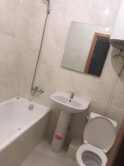 Asa arata acum apartamentul, din blocul de la Rascani, in care s-a produs explozia. Astazi vor fi date in exploatare ultimele doua apartamente din cela 9 afectate de deflagaratie - GALERIE FOTO